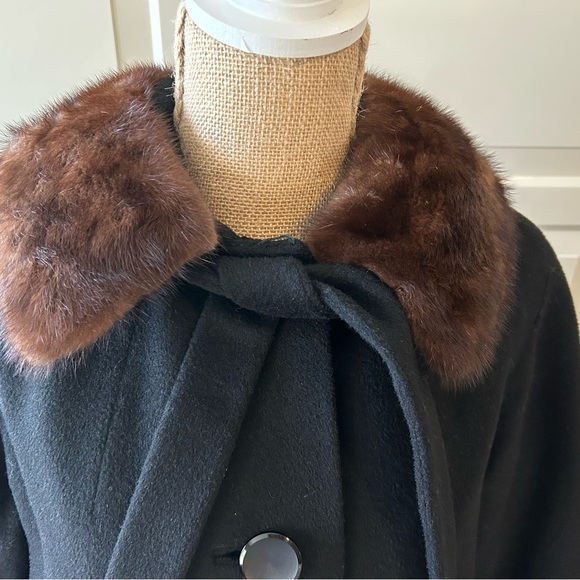 Rothmoor Vintage Black Cashmere Coat with Brown Mink Collar Size S/M - Picture 3 of 15